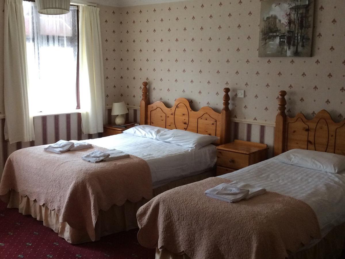 The Royal Hotel Arklow Buitenkant foto