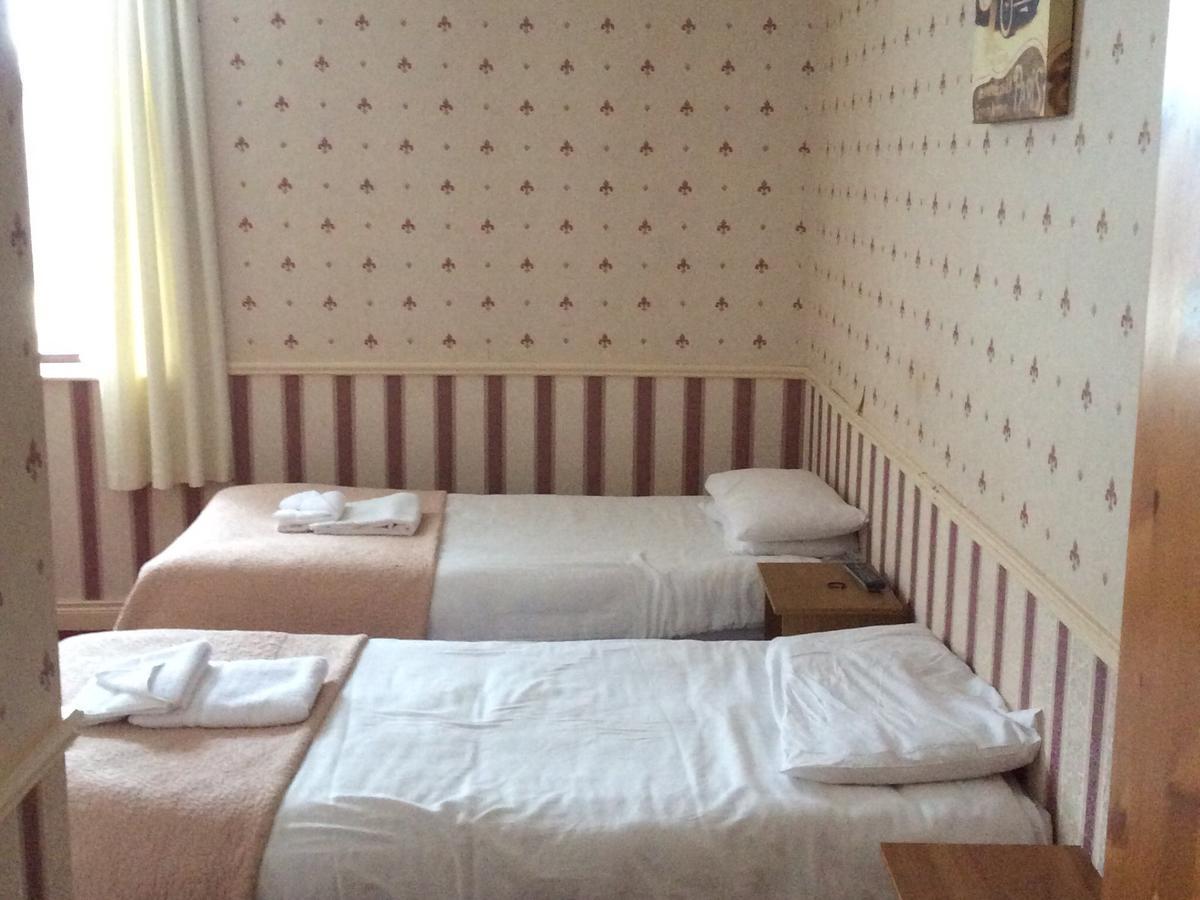 The Royal Hotel Arklow Buitenkant foto